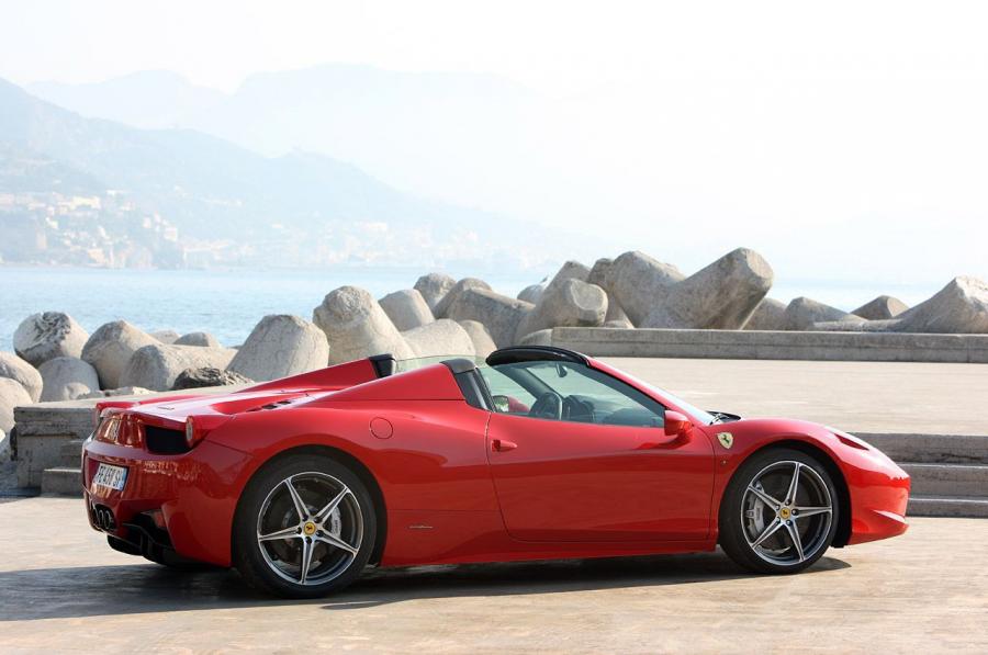  Ferrari 458 Spider 2012 года  (фото 67 из 136)
